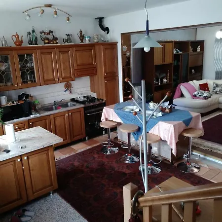Leoni Holiday home